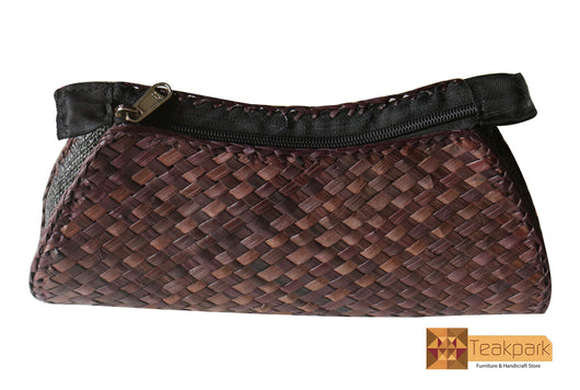 Regular SOLID Ladies Design Hand Purse, Size: Medium at Rs 499 in New Delhi